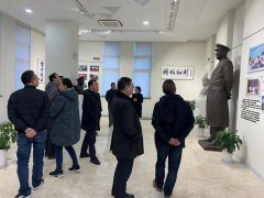 岁末严冬，两地向导考察和记娱乐集团